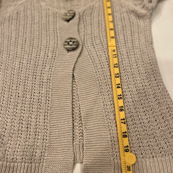 Chico’s Sweater Size Small silk blend two button open bottom cardigan Ivory - Picture 7 of 11